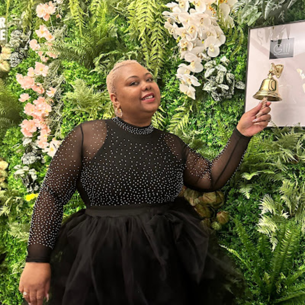 Meet your Posher, Ayanna
